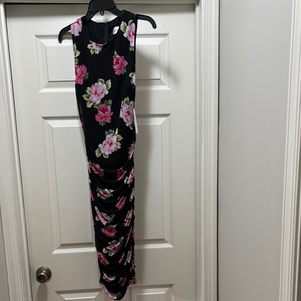 Elegant Black and Pink Floral Ruched Midi Dress